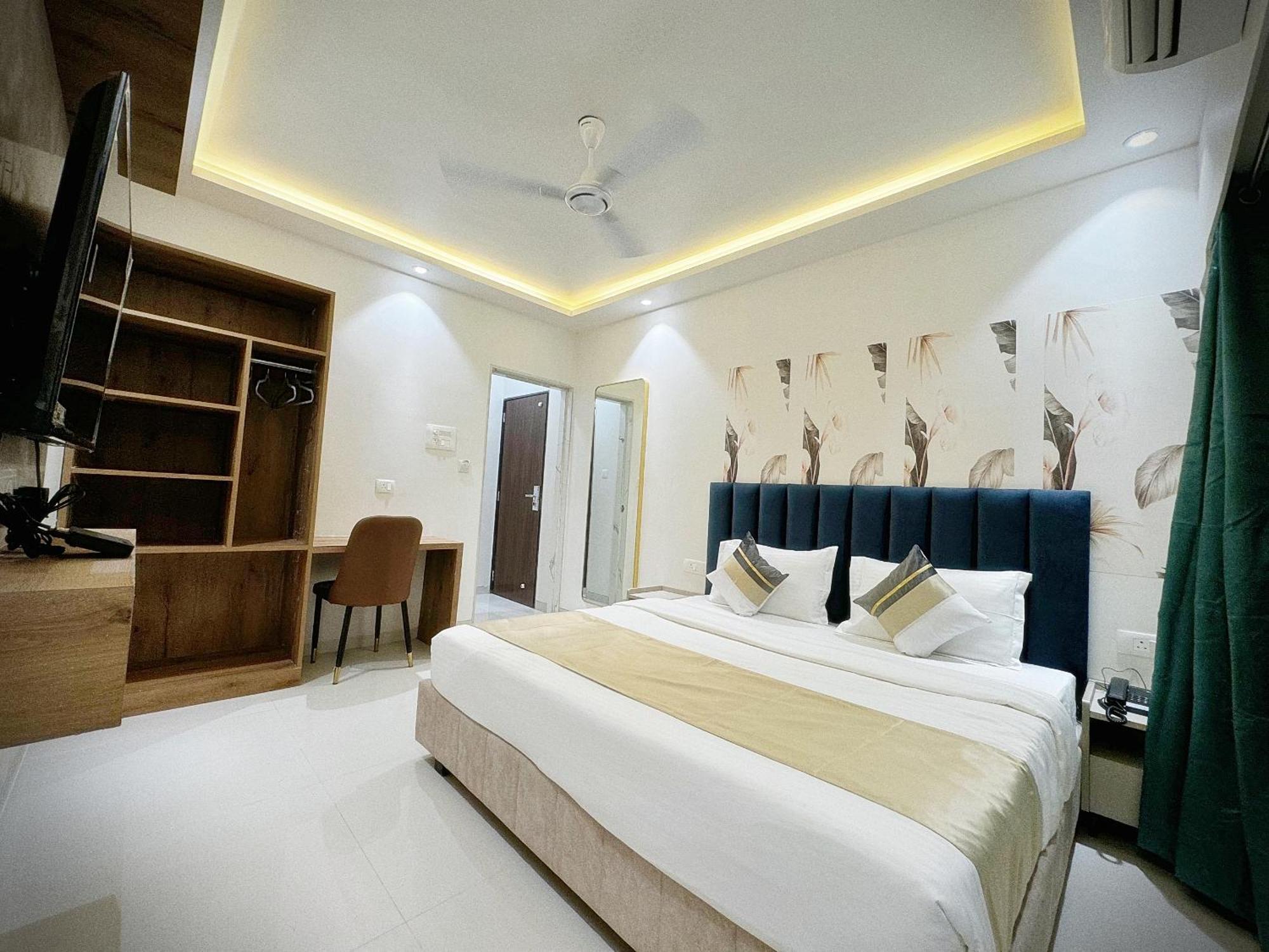 The Orion - Premium Apartments Bombay Extérieur photo
